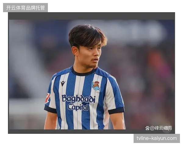 久保建英的右路持球内切成为日本队攻坚关键手段,球队进攻呈现对单一核心的依赖性 久保建英的右路持球内切成为日本队攻坚关键手段,球队进攻呈现对单一核心的依赖性